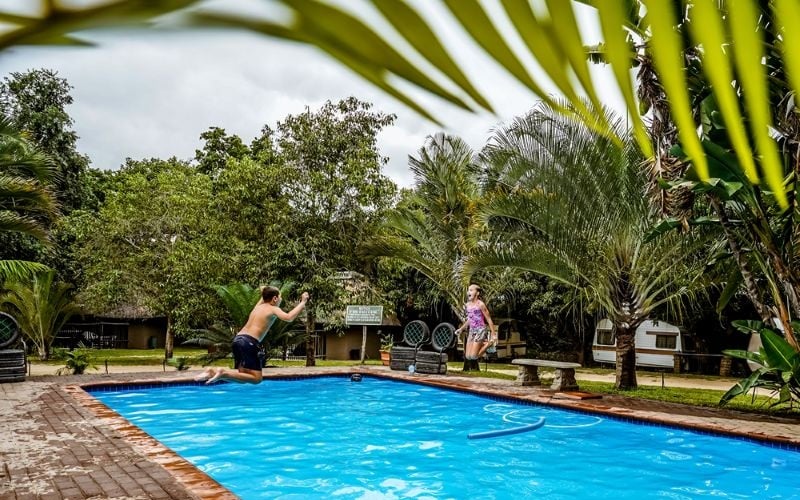 AfriCamps-Hoedspruit-pool
